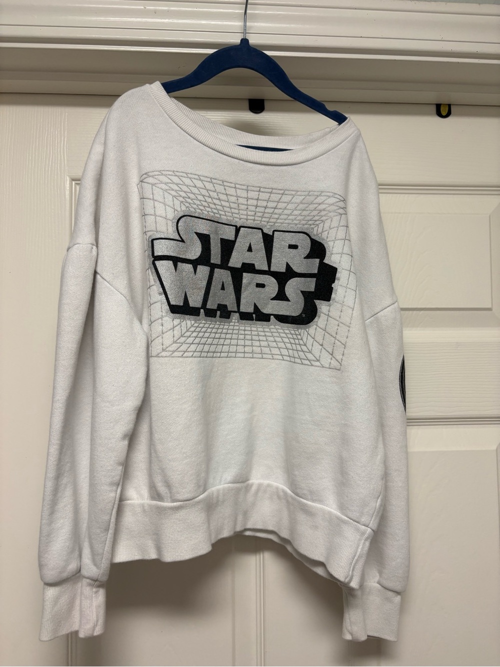 Disney Parks Star Wars White Graphic Crewneck Sweatshirt adult XS